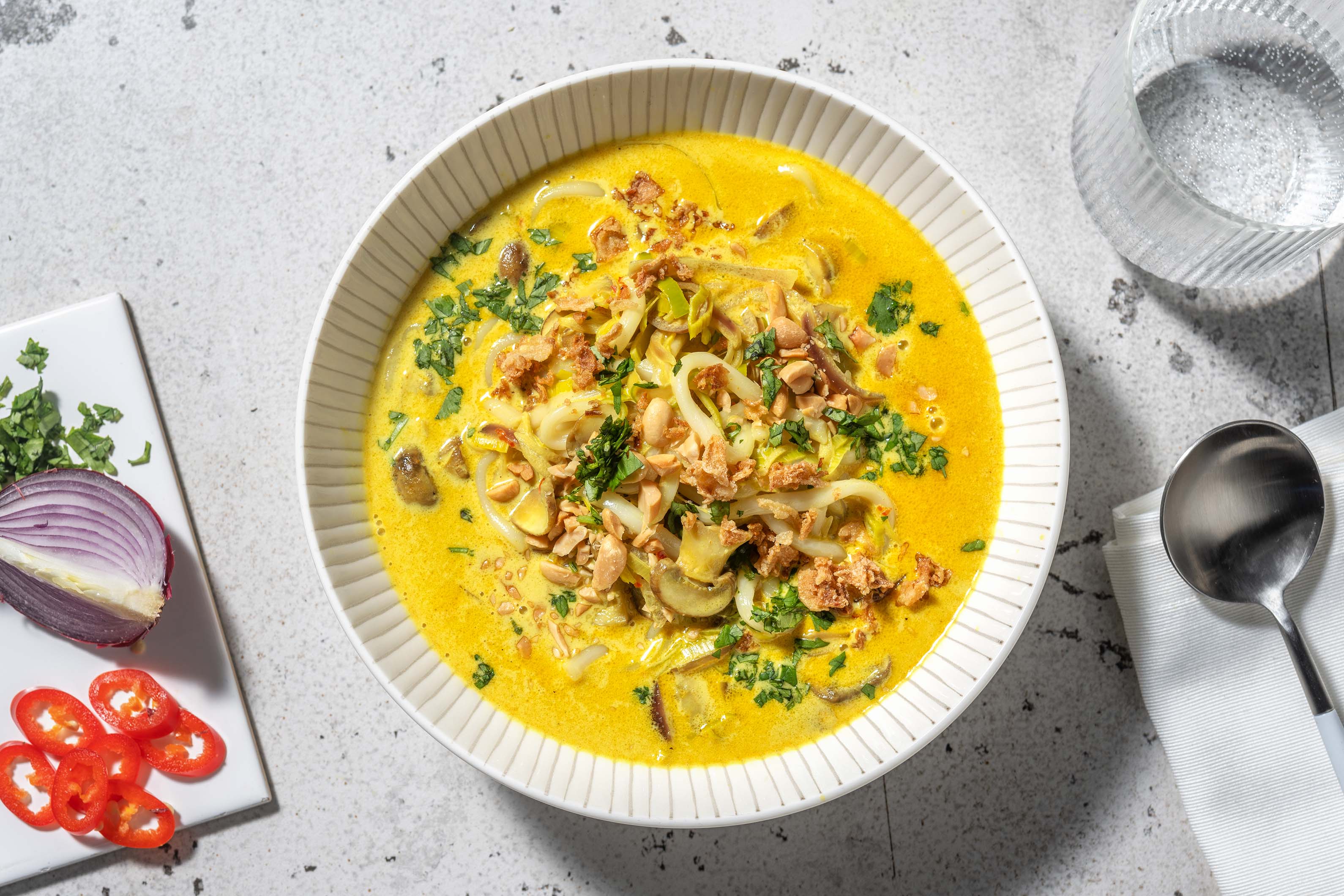 Soupe De Nouilles Au Curry Et Lait De Coco Recette Hellofresh