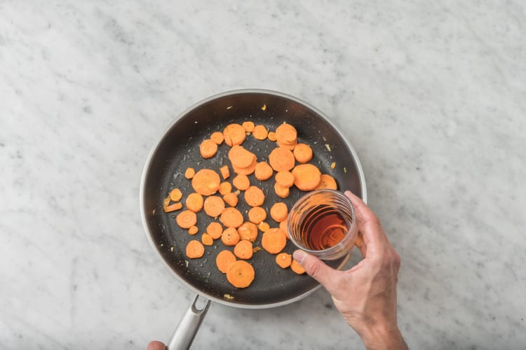 Rote Bete Galette Mit Hirtenk Se Rezept Hellofresh