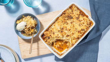 Sweet Cinnamon Apple Crumble with an Oat & Granola Crumb and Creme Fraiche | Perfect for sharing