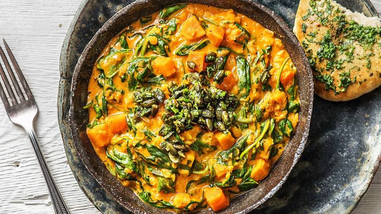 Dahl à l'indienne aux patates douces et lait de coco