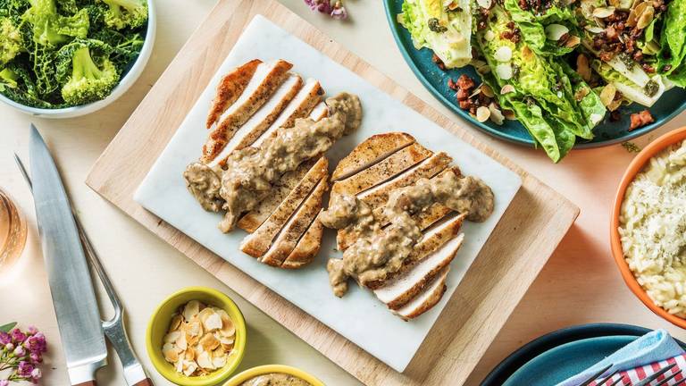 Filet de porc, sauce crémeuse aux champignons et risotto