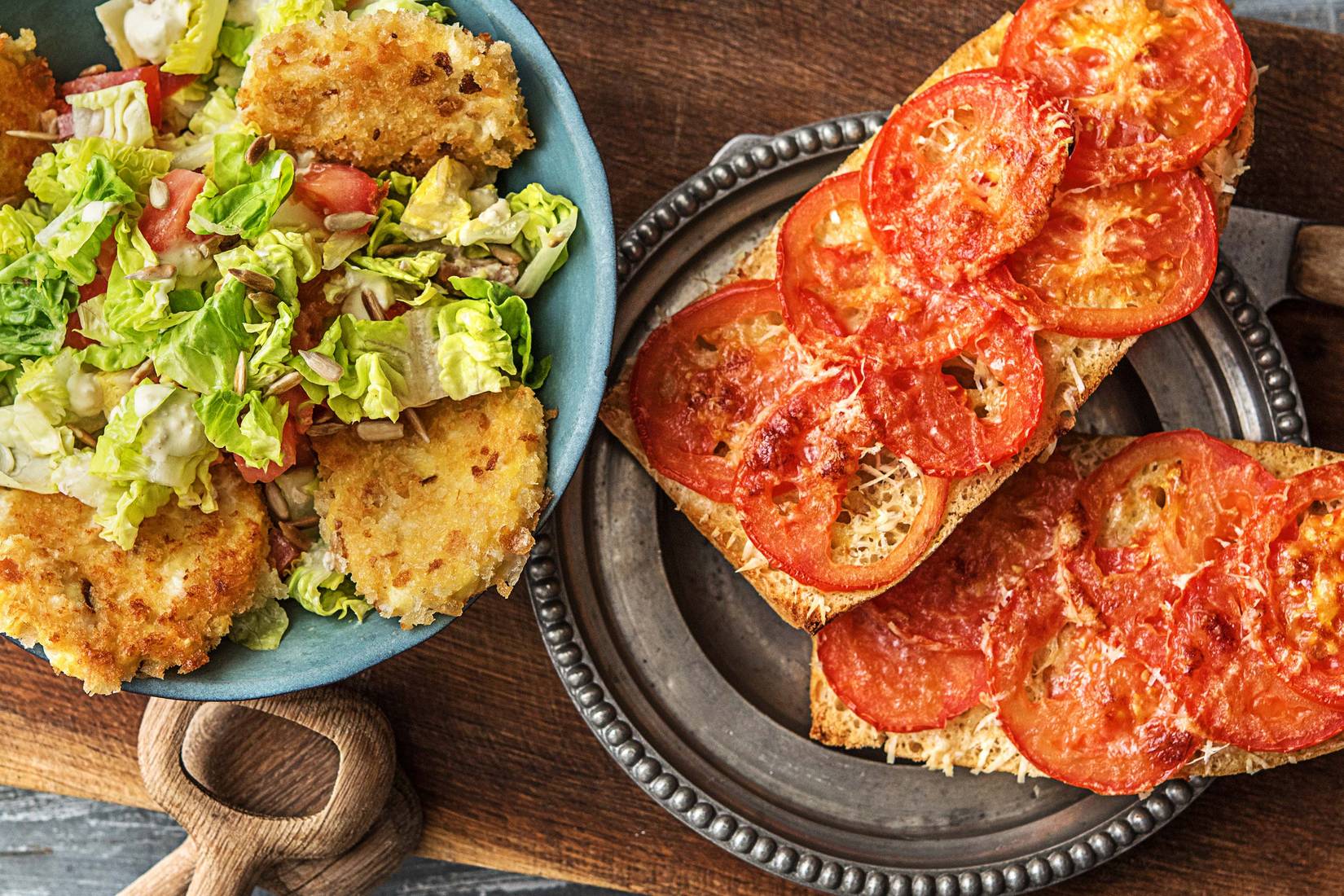 Mozzarellataler mit Tomatenciabatta,