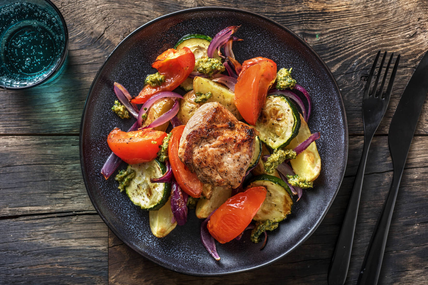 Würziges Schweinefilet mit Mandelpesto