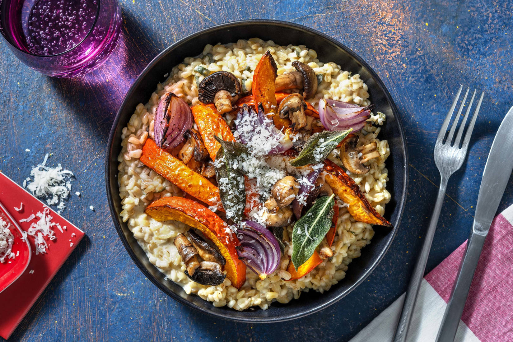 Parelgerst-risotto met geroosterde pompoen
