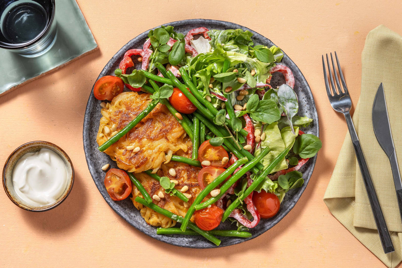 Rösti mit Buschbohnen und Schmelztomaten