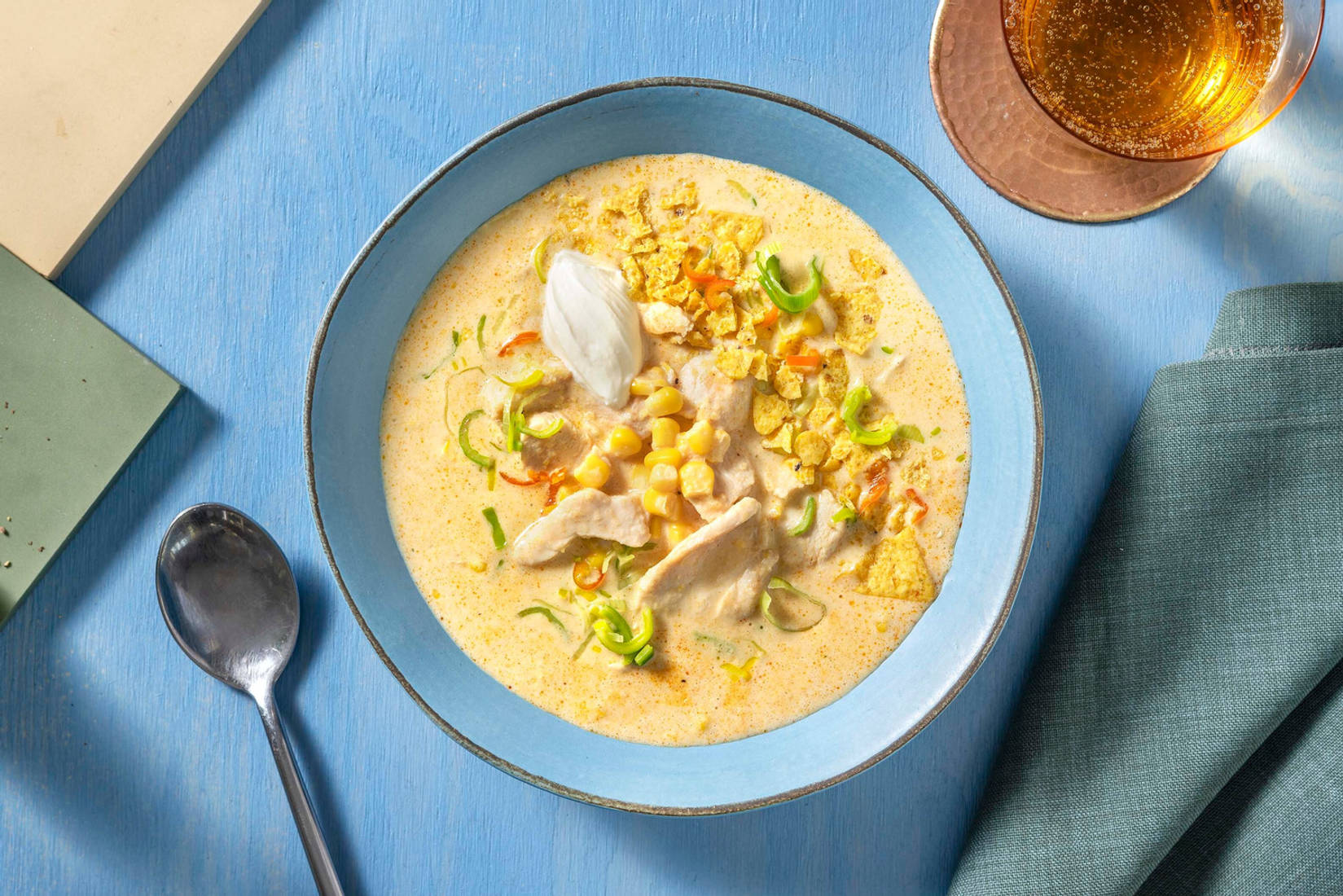 Tex-Mex Maiscrèmesuppe mit rauchigem Bio-Hähnchen