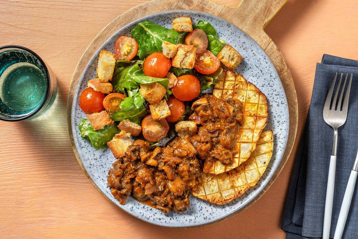 Selleriesteaks mit veganer Pilz-Bratensoße