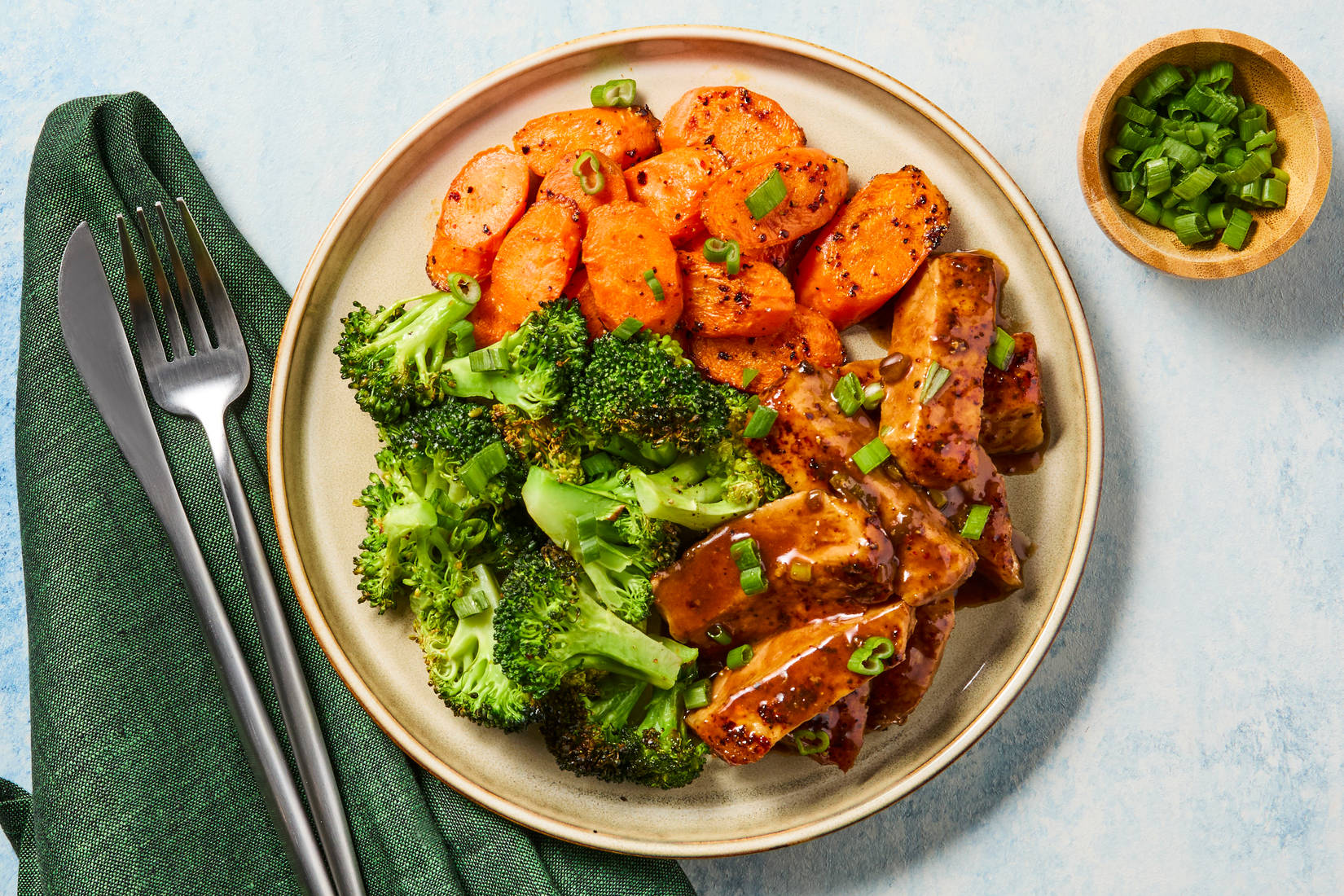 Spicy & Sweet Soy-Glazed Beef