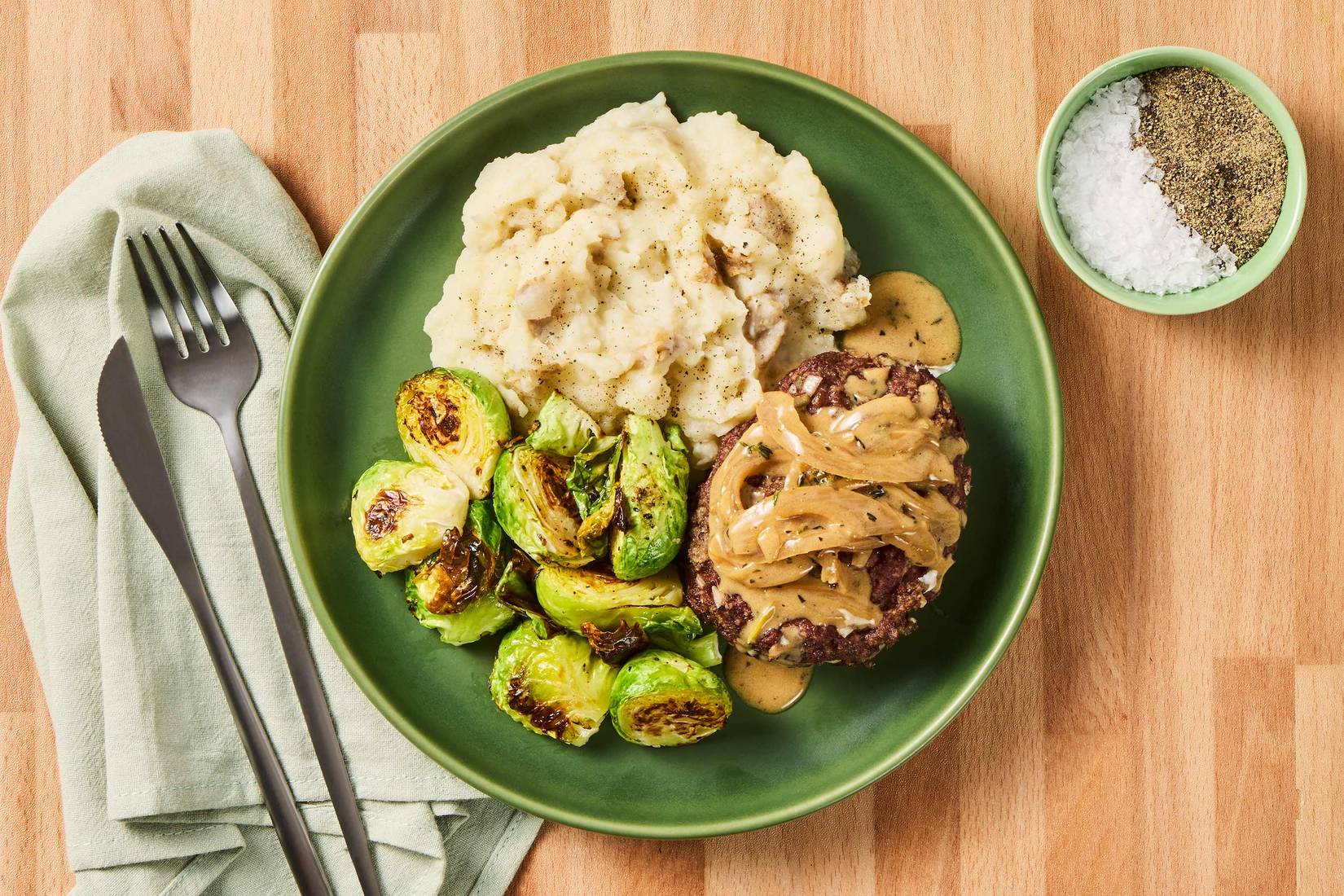 Meatloaves with Creamy Thyme Sauce