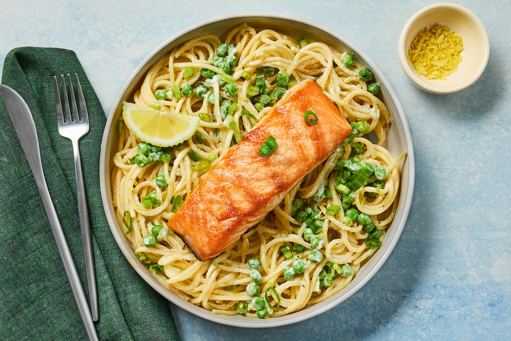 Garlic Salmon & Creamy Lemon Spaghetti