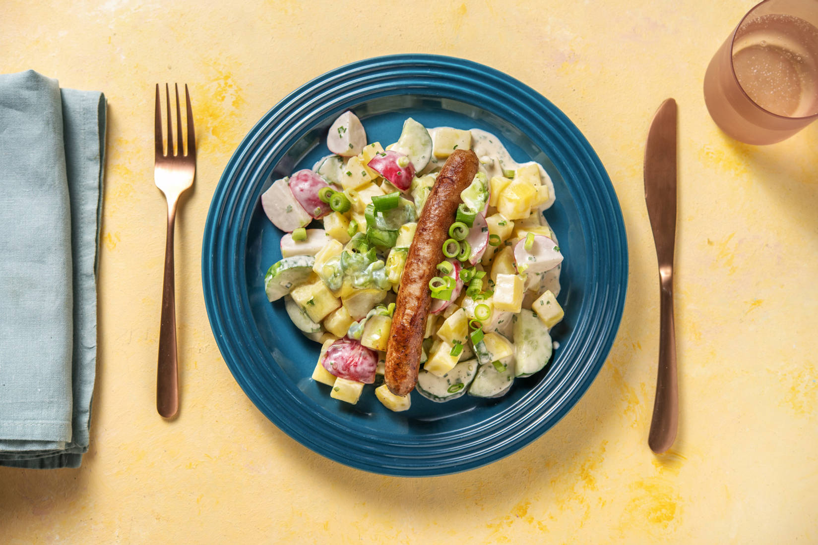 Thüringer Rostbratwurst mit Kartoffelsalat
