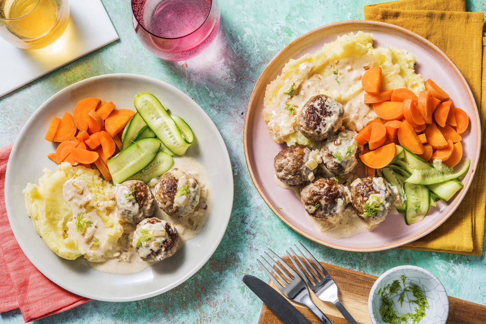 Köttbullar med potatismos