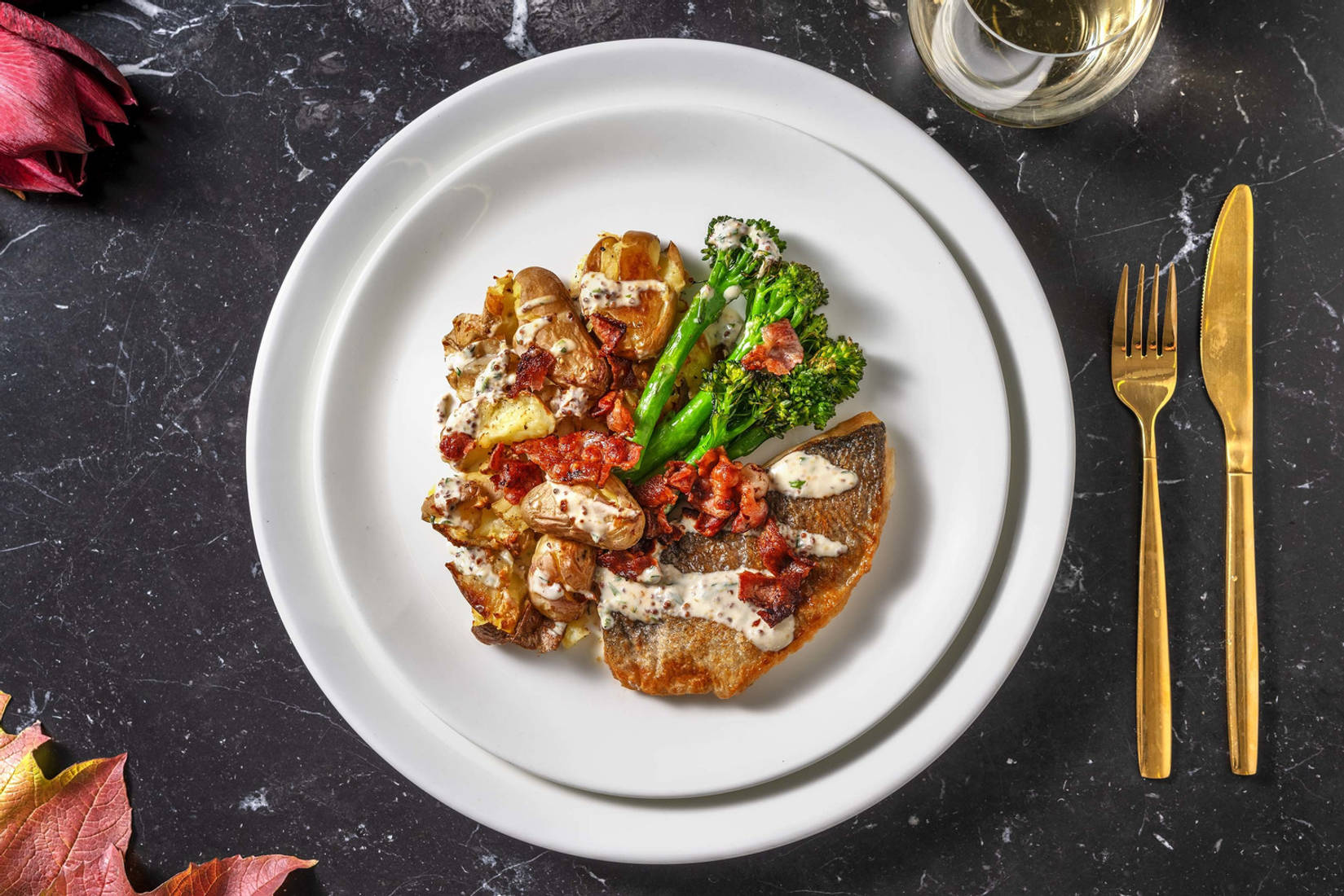 Pan-Fried Sea Bream and Creamy Tarragon Sauce