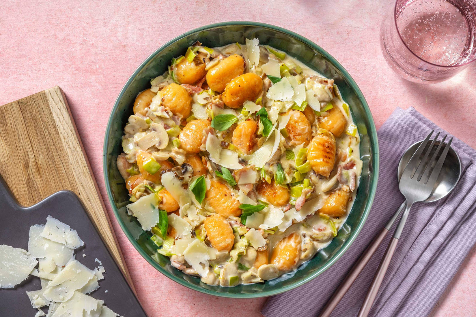 One-Pan Süßkartoffelgnocchi mit Bacon