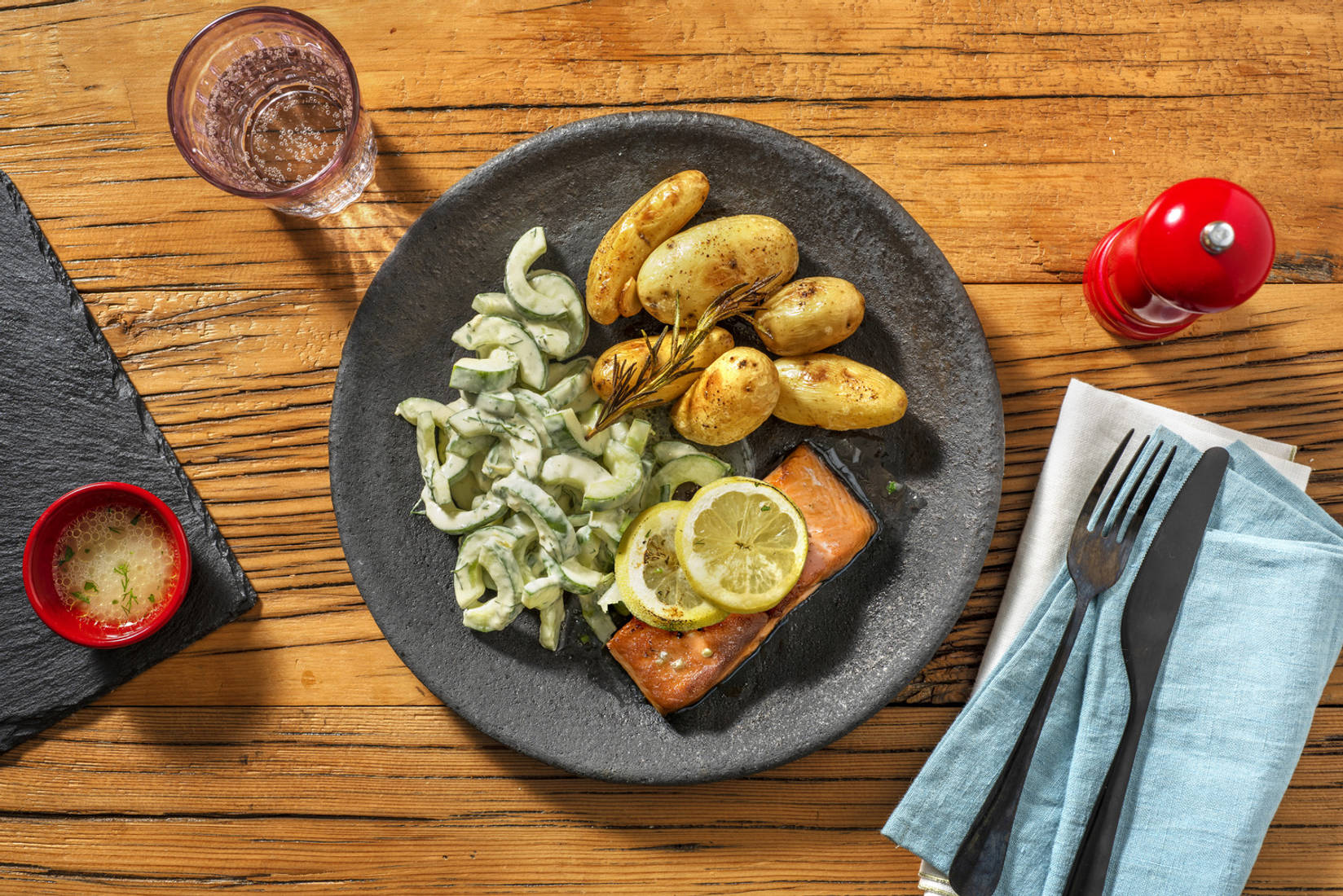 BBQ Fisch-Päckchen mit Grillkartoffeln