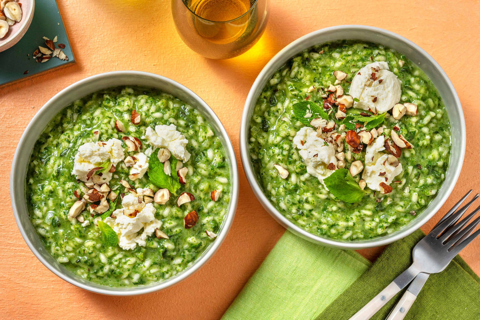 Risotto cremoso agli spinaci e salsa al caprino