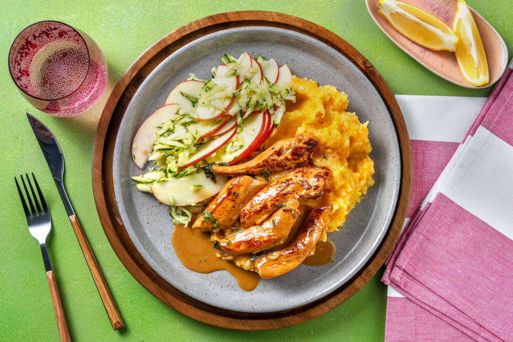 Krämig basilikakyckling