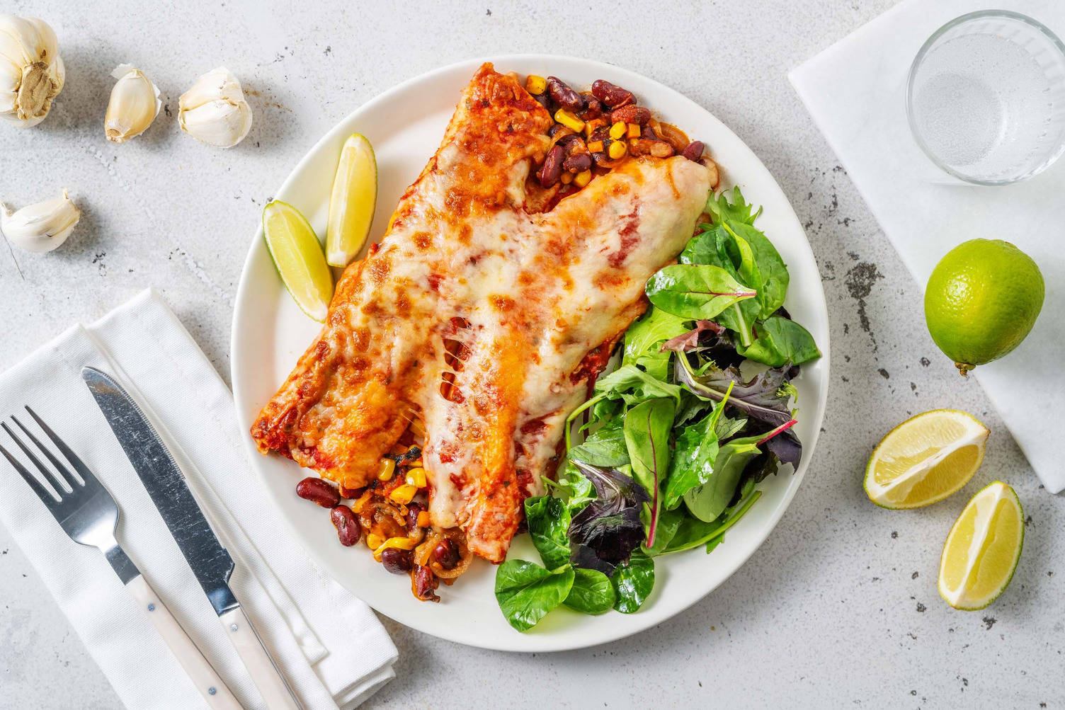 Enchiladas veggie haricots rouges & cheddar