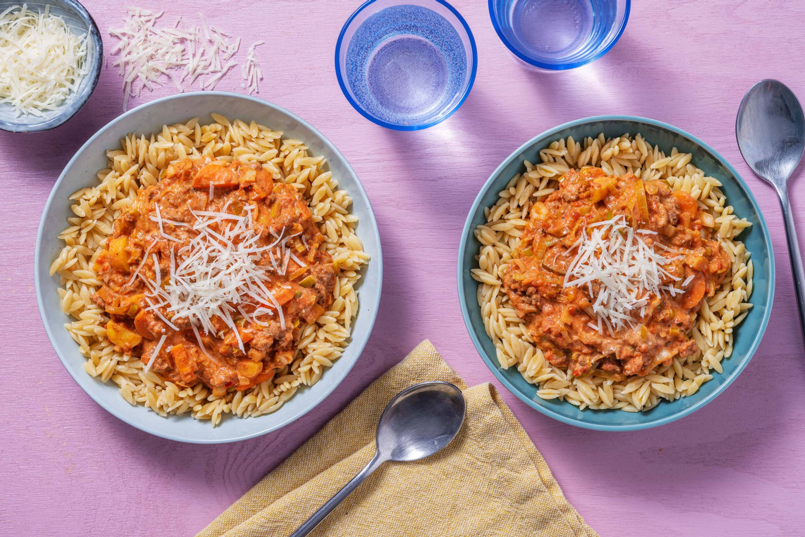 Orzo au bœuf haché épicé & fromage italien
