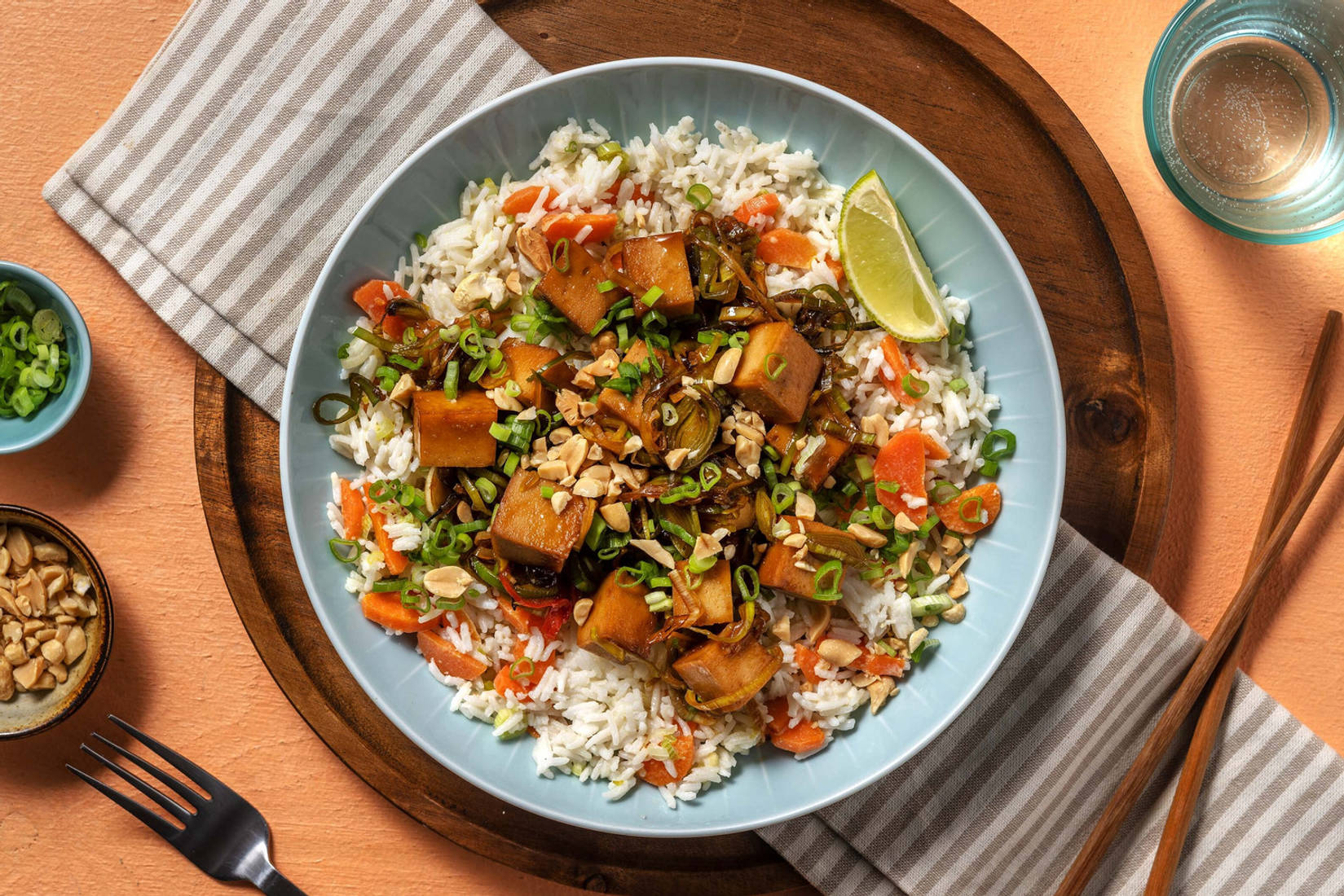 Riso al latte di cocco, tofu e porri