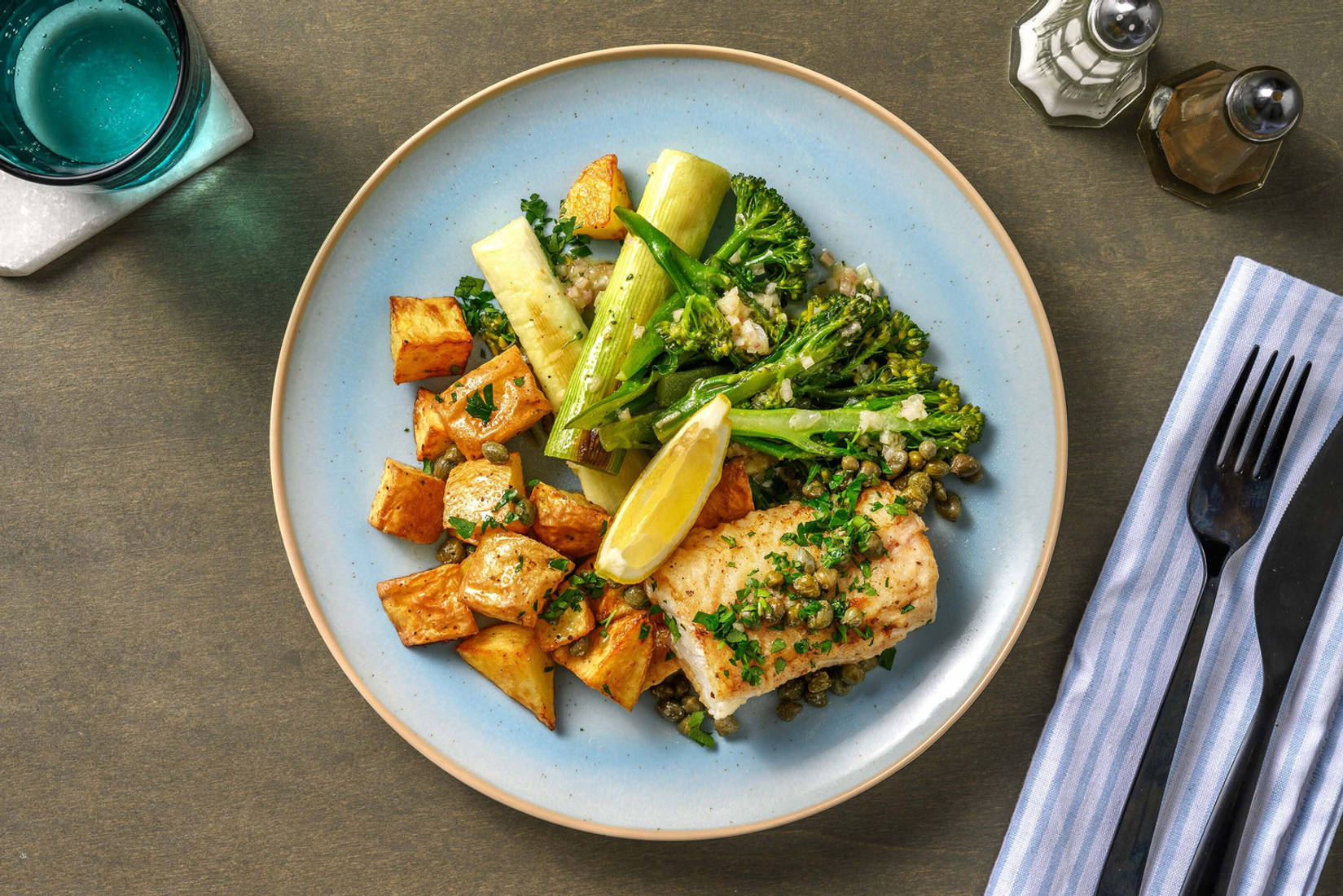 Cabillaud à la meunière, sauce beurre & câpres