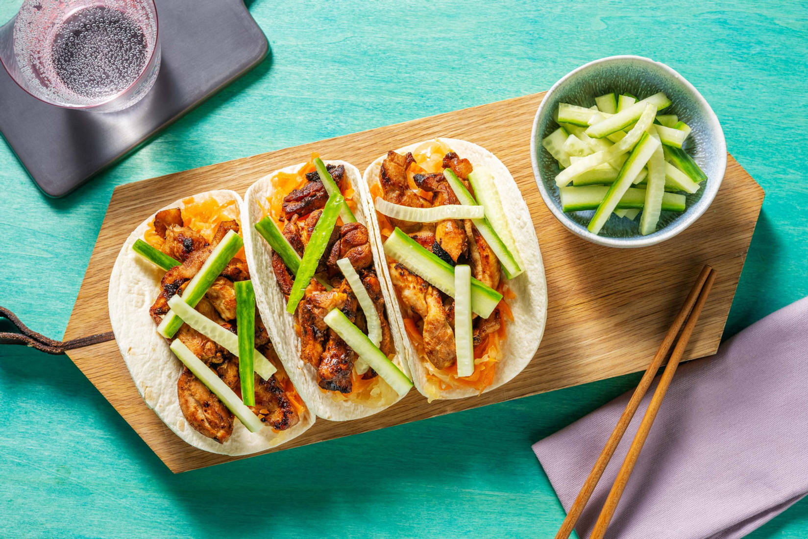 Mini tacos all'orientale con pollo allo zenzero