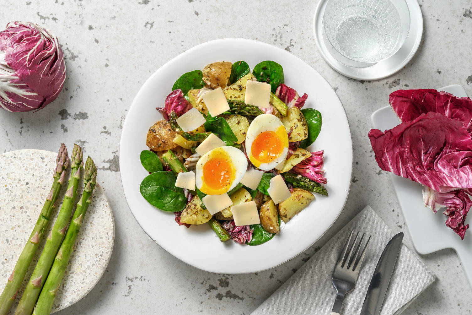 Salade printanière aux asperges