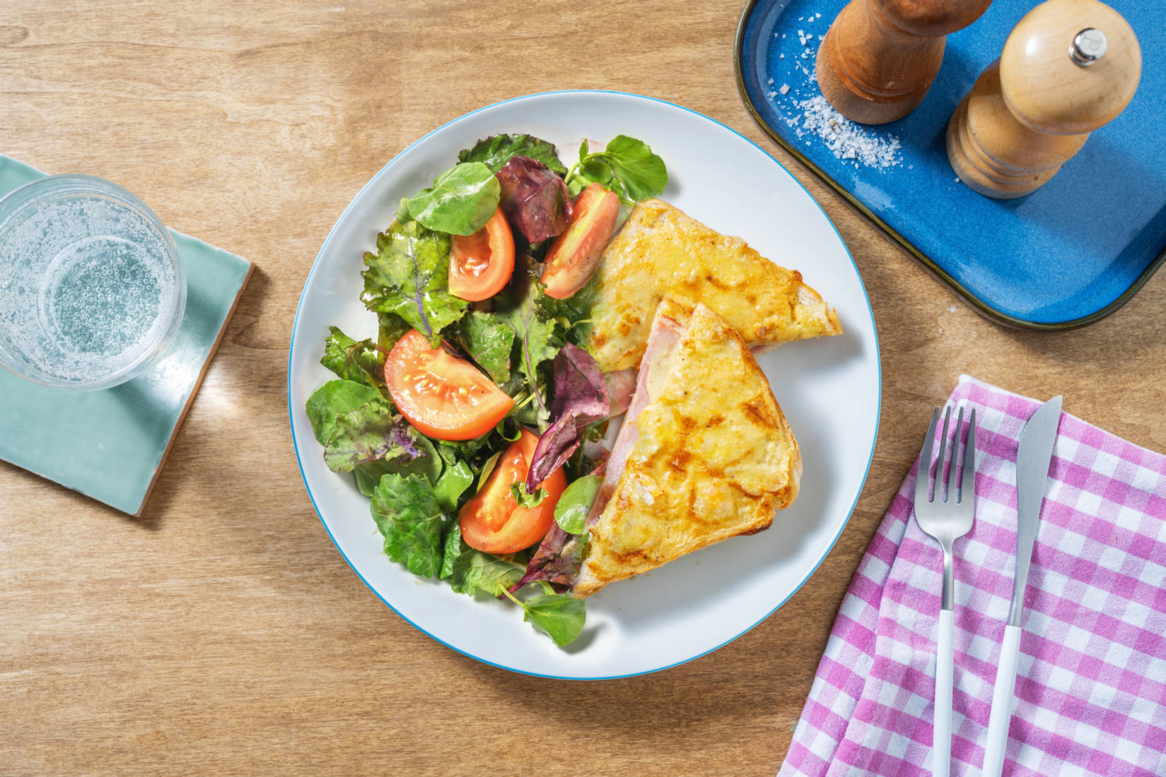 Croque-monsieur au jambon & salade