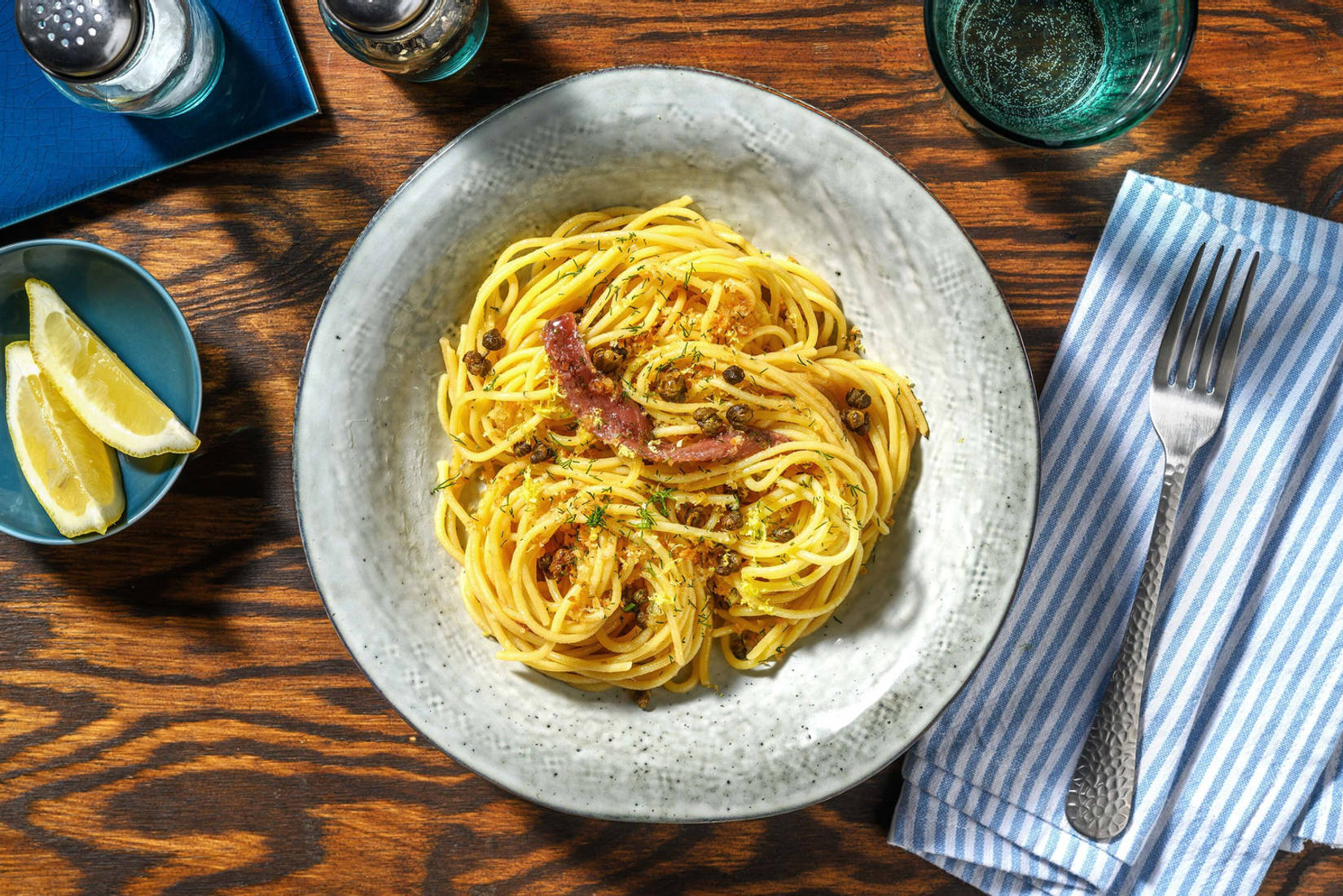 Spaghettoni burro e acciughe