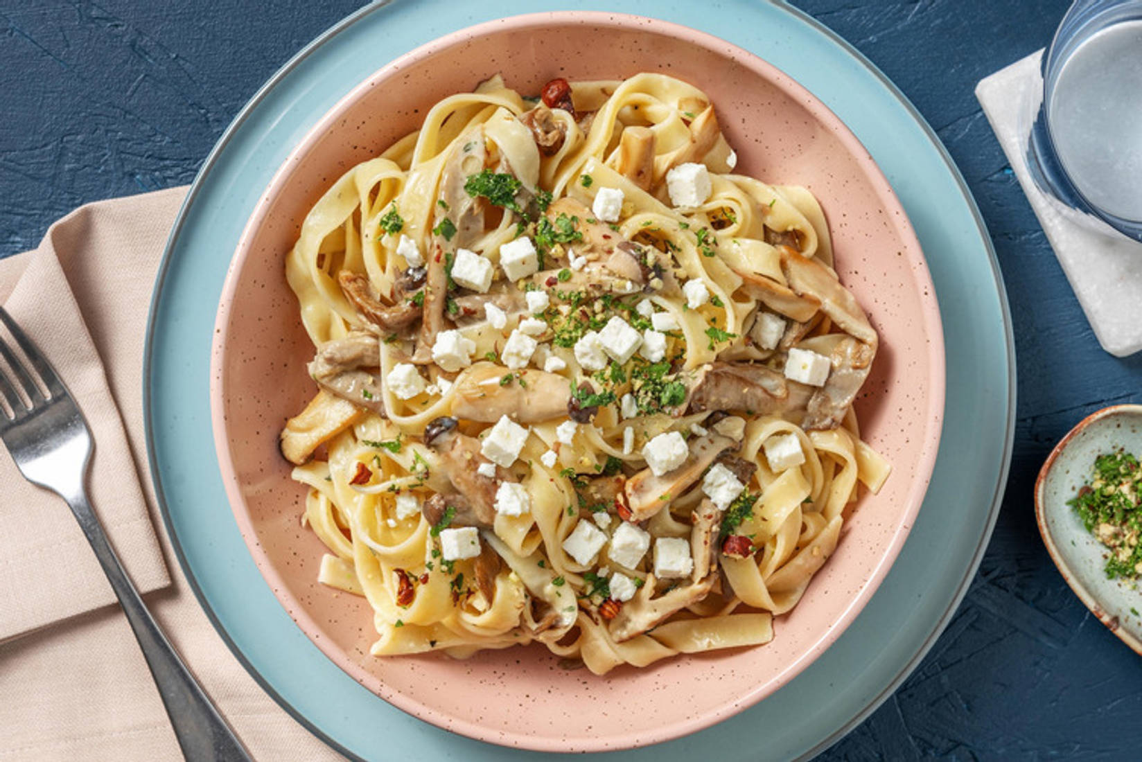 Fettuccine mit Kräuterseitlingen & extra Bio-Feta