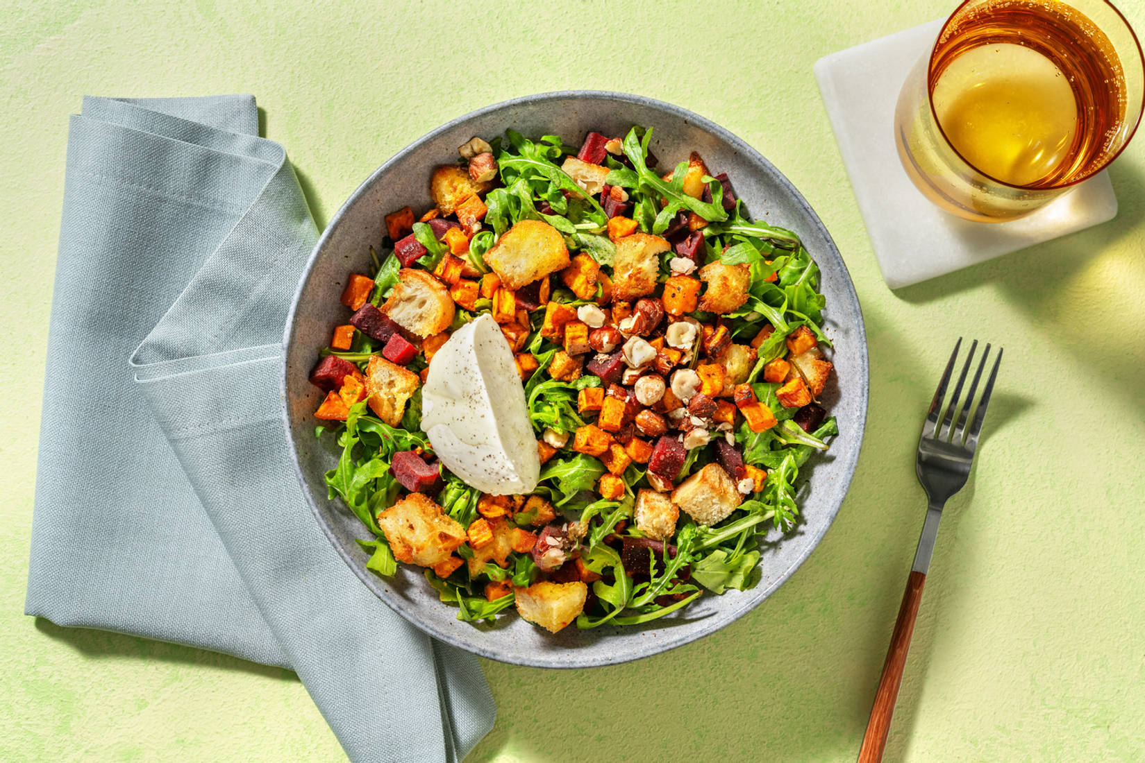 Salade de patate douce, betterave & bufala