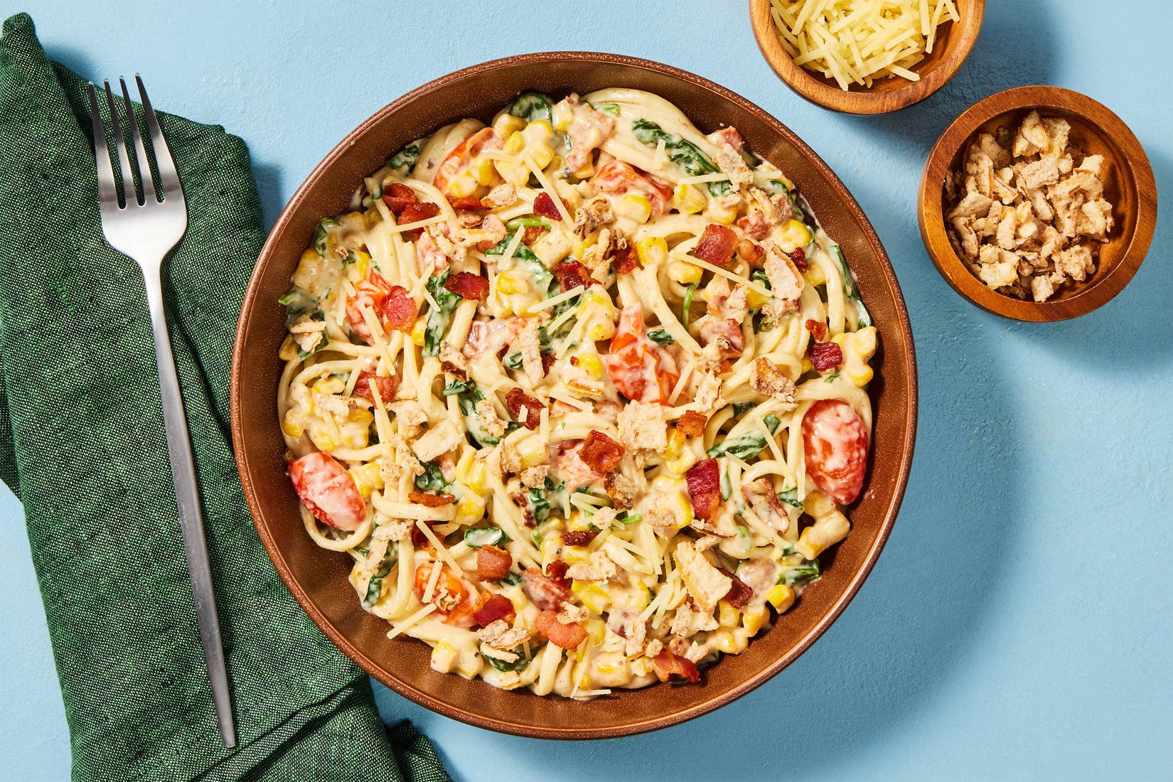 Chicken Fresh Linguine and Bacon in Blush Sauce