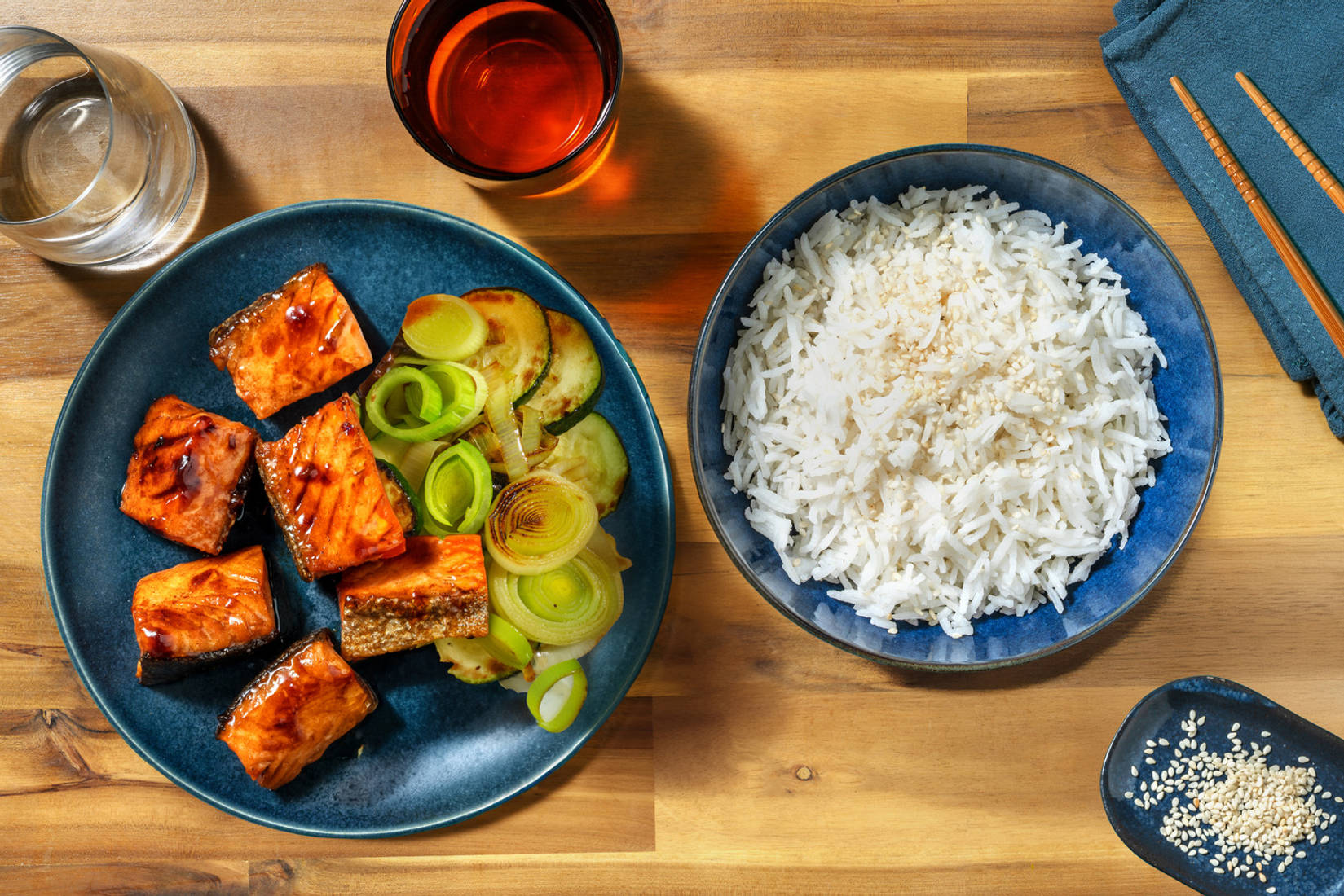 Salmone speziato in glassa di soia e miele