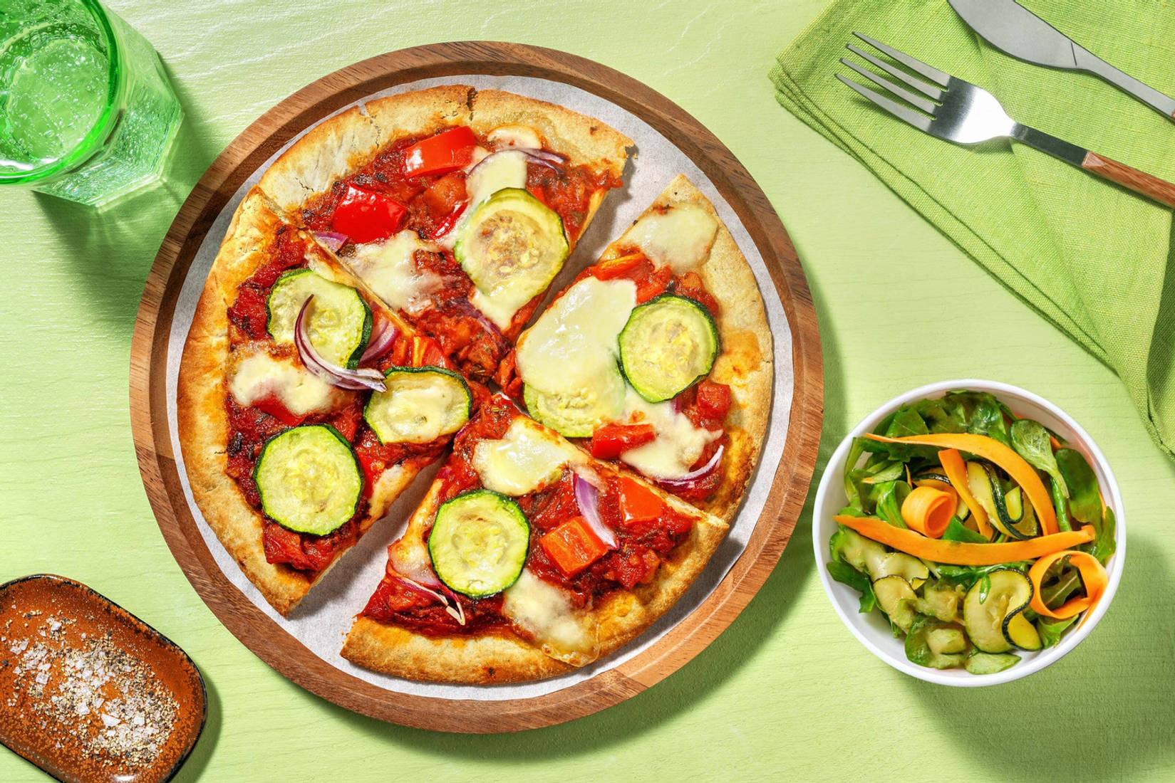 Flammkuchen met mozzarella en courgette