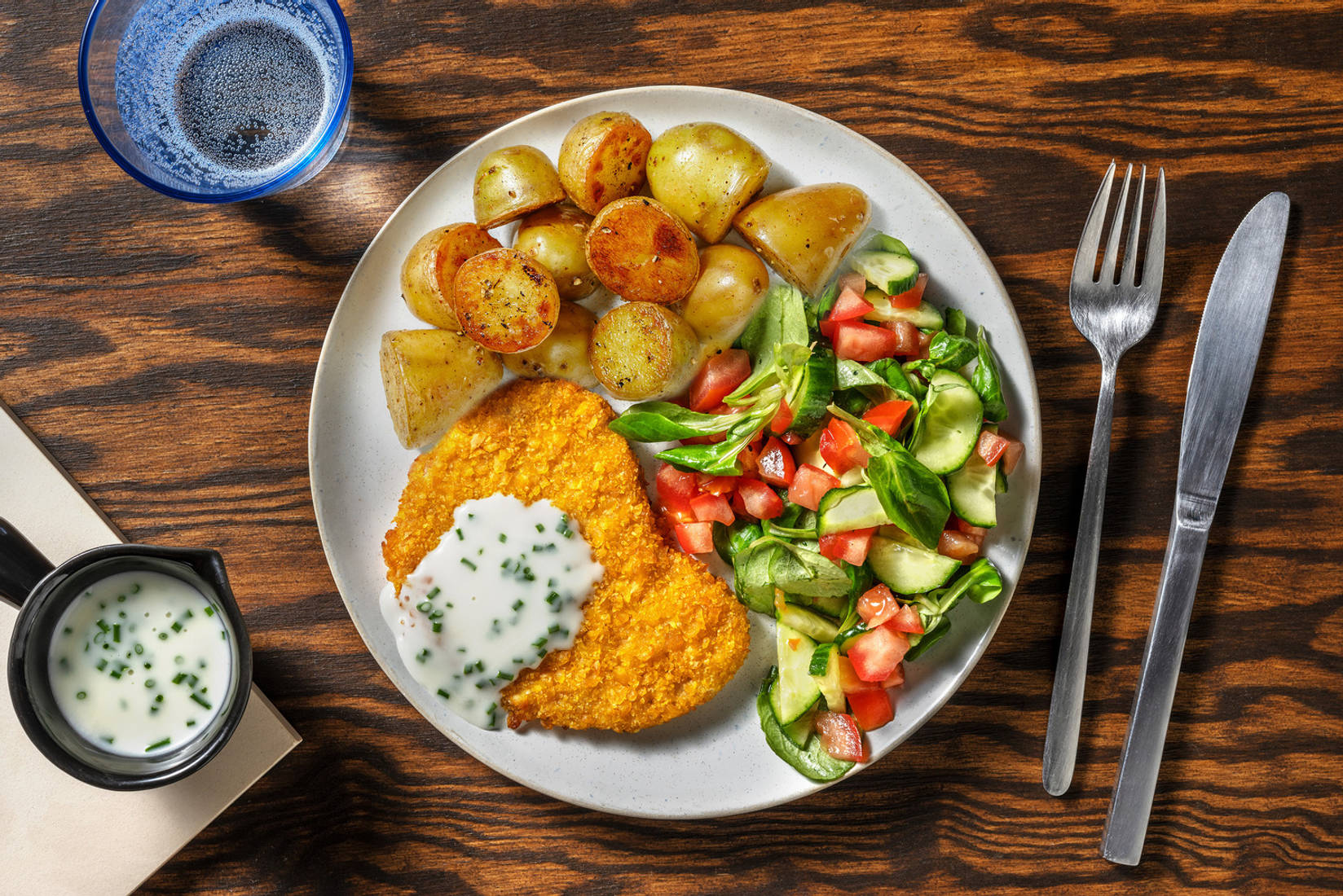 Vegetarische schnitzel met bieslookroomsaus