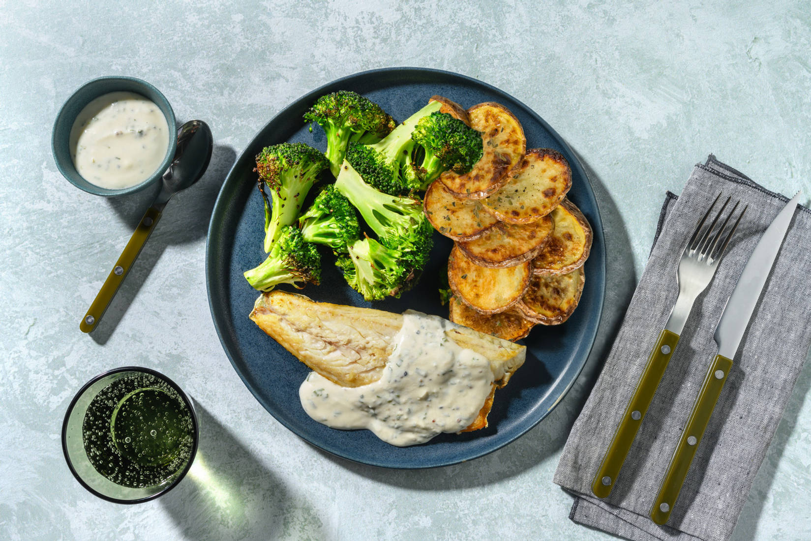 Merluza en salsa cremosa de estragón