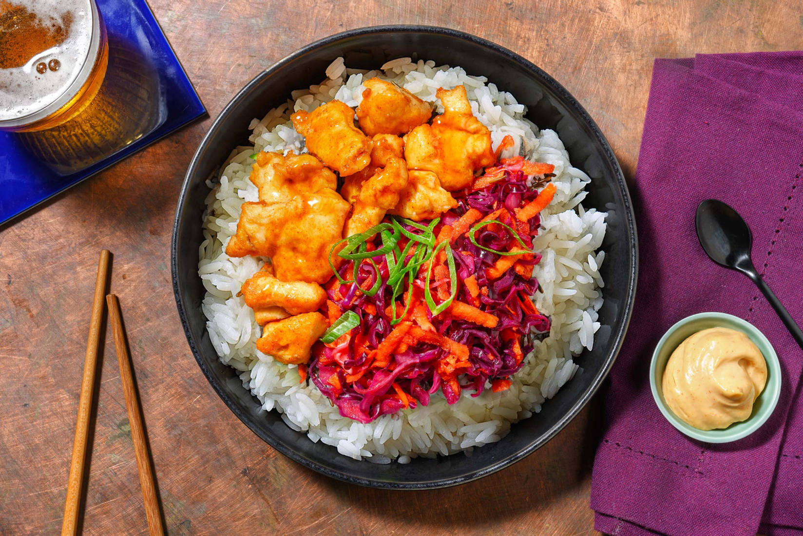 Japanese Karaage Bowl mit frittiertem Hähnchen