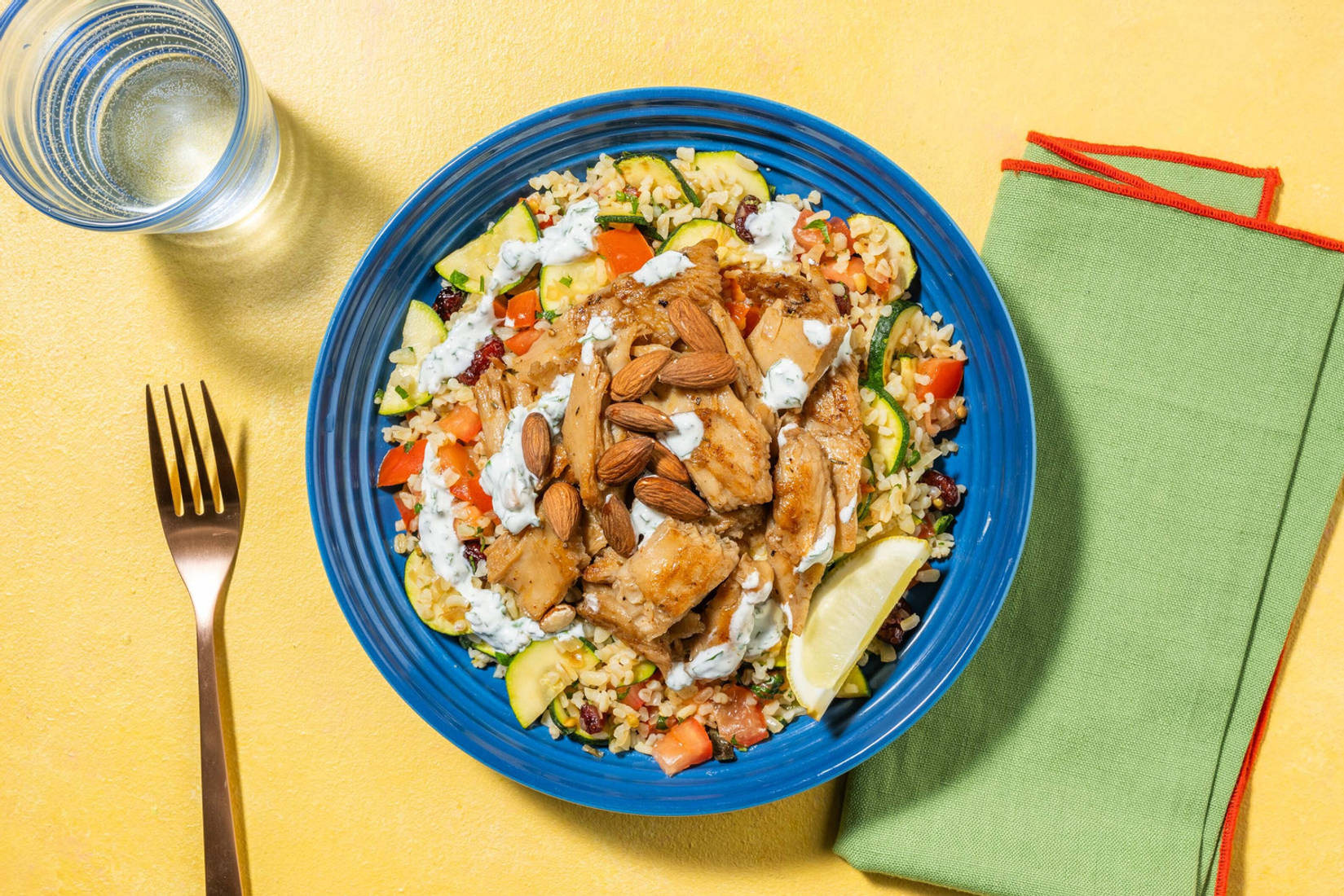 Bulgurbowl met vegetarische kipstukjes