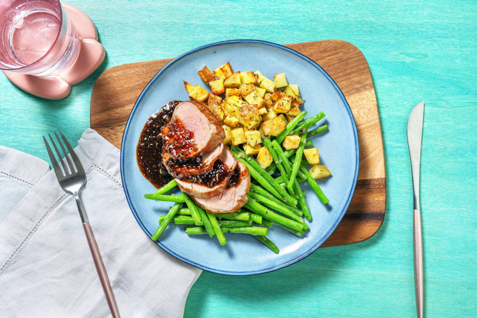 Filet mignon de porc en sauce balsamique à la fraise