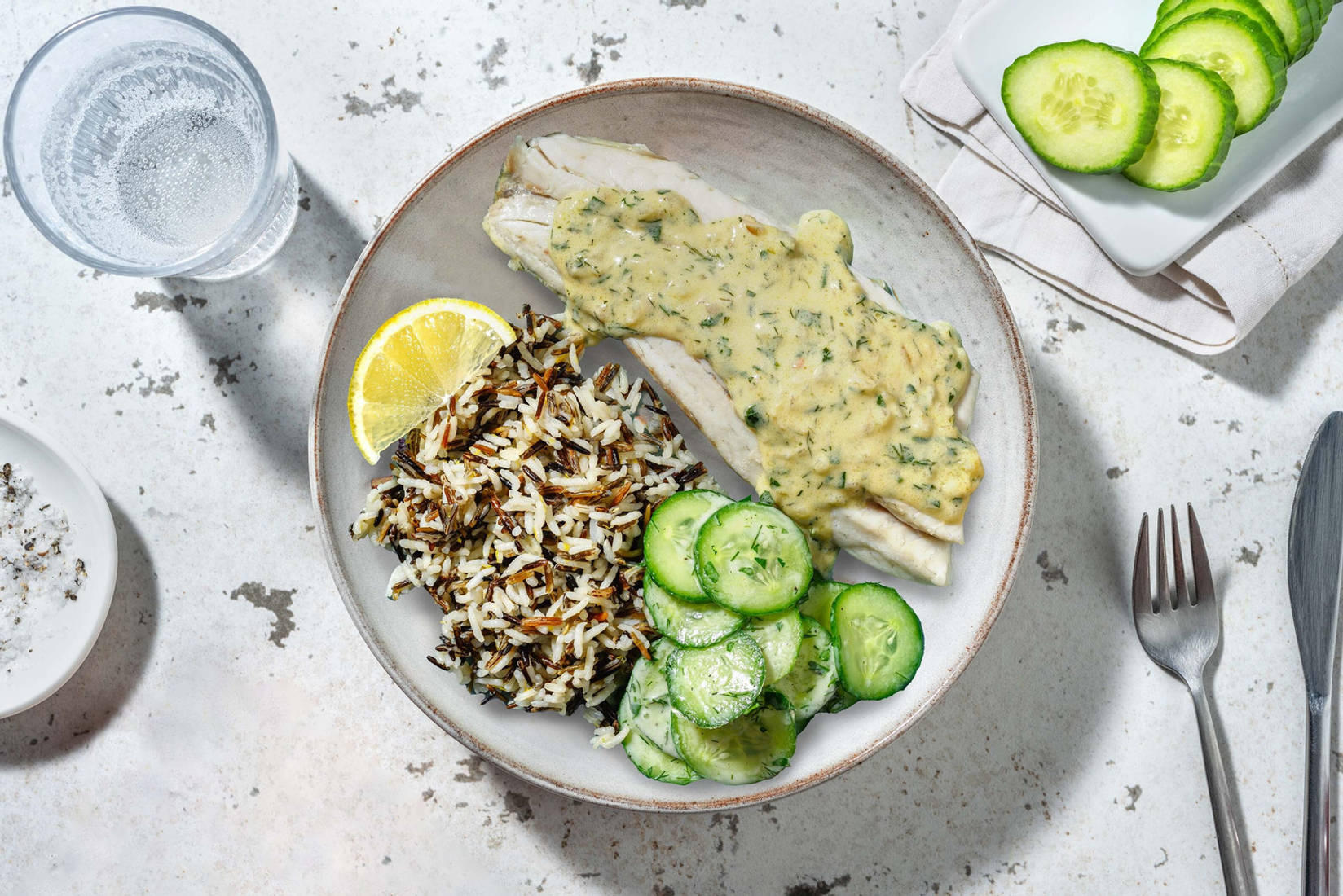 Skandi-Seehecht in Rahm-Senf-Sauce