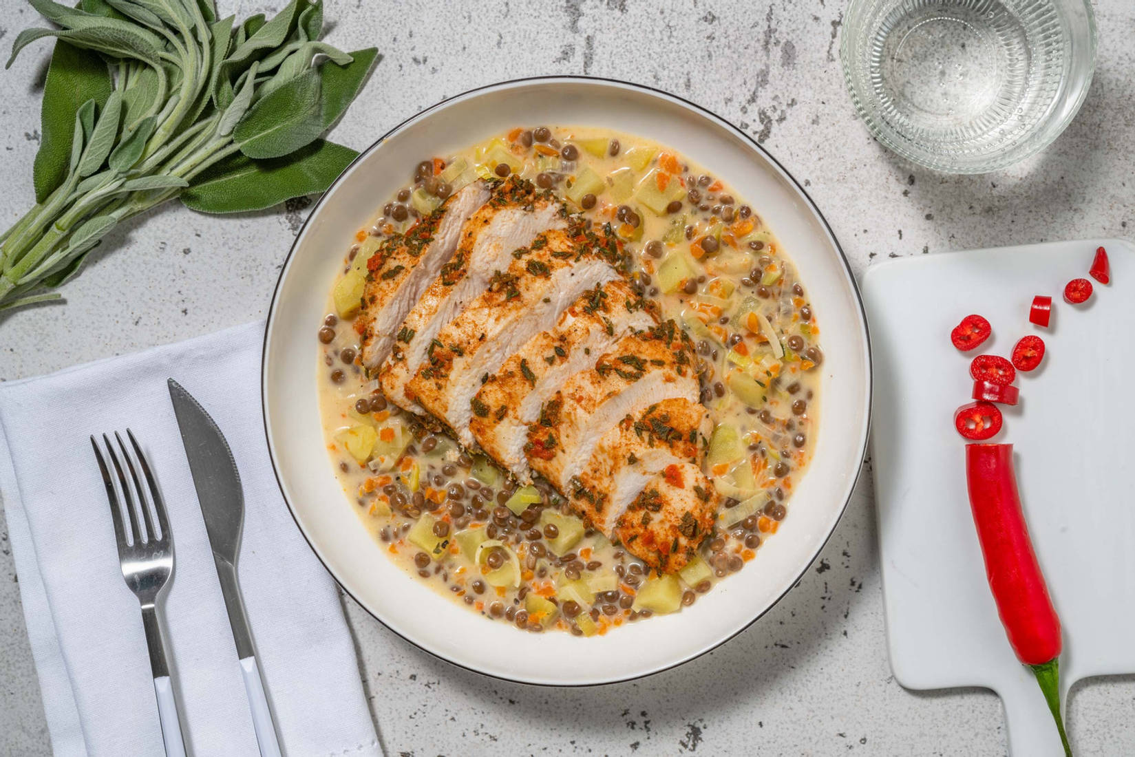 Hähnchenbrust in Salbei-Thymian-Marinade