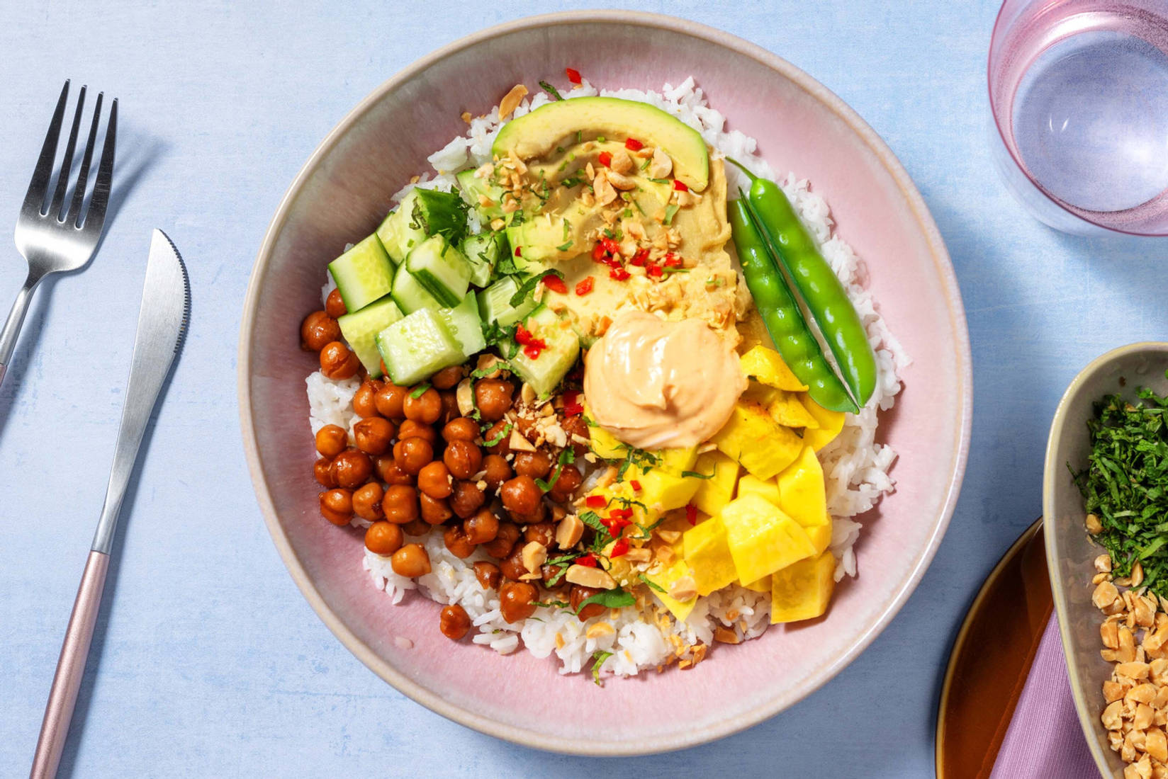 Buddha bowl på kikärtor