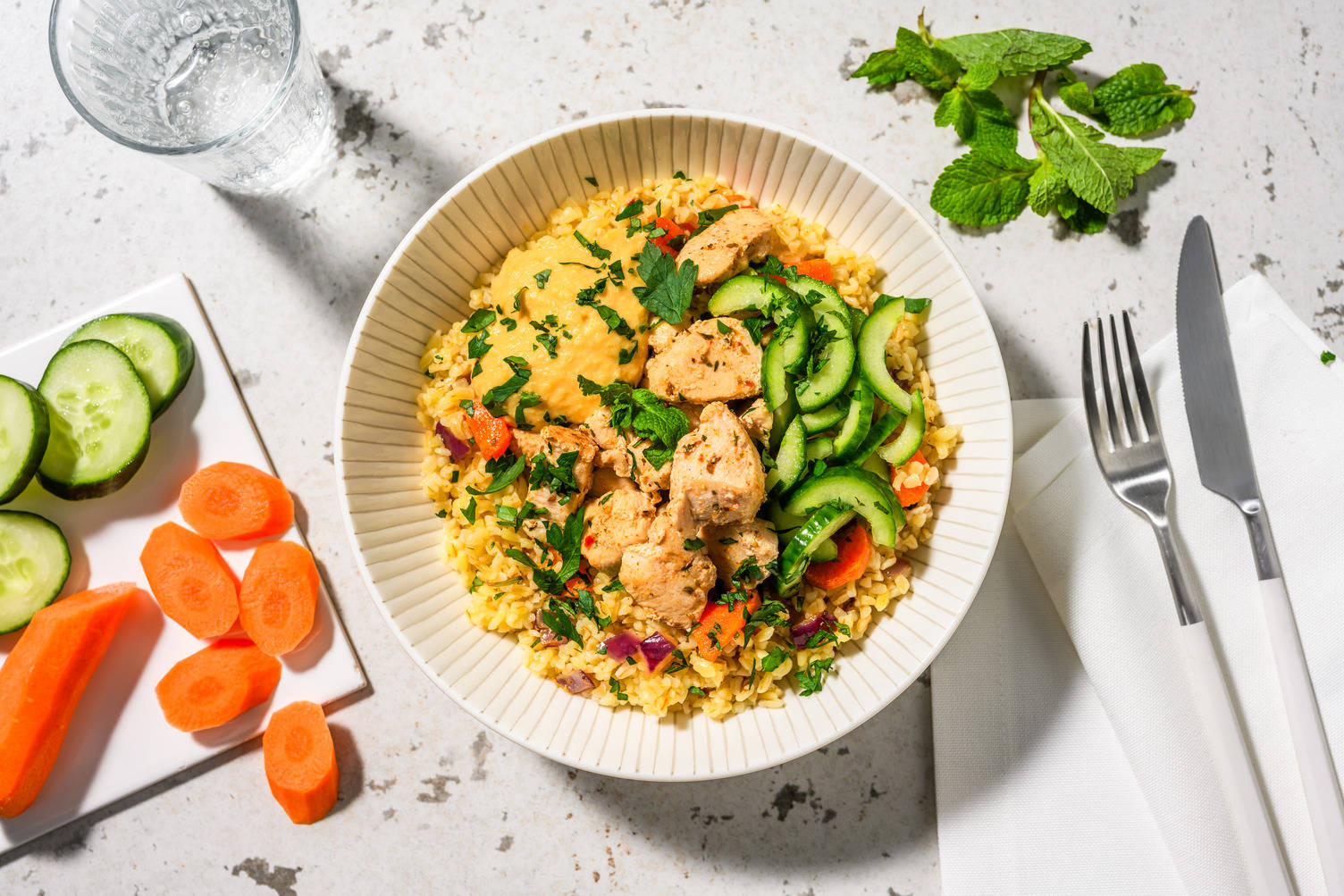 Bowl de boulgour poulet & carotte rôtis