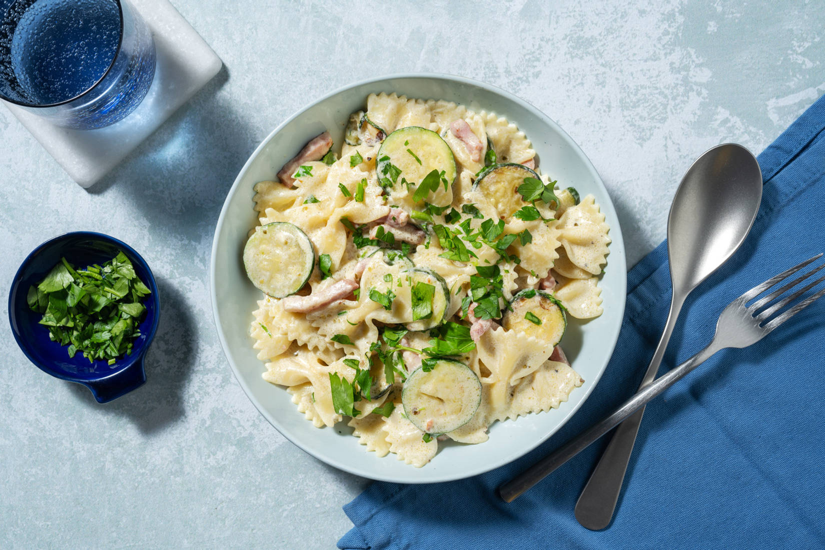 Farfalle aux lardons & courgette