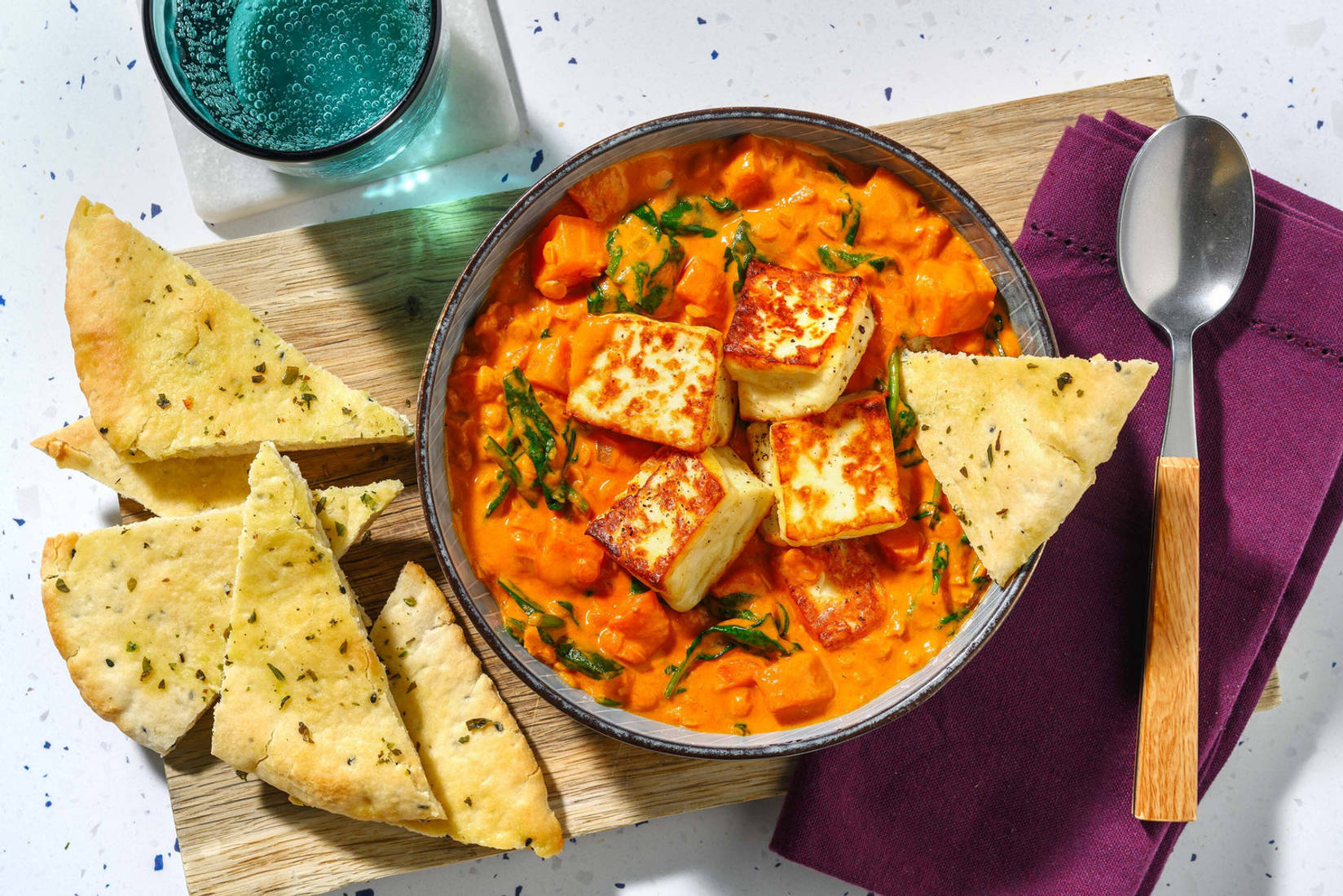 Dahl met kokos en paneer