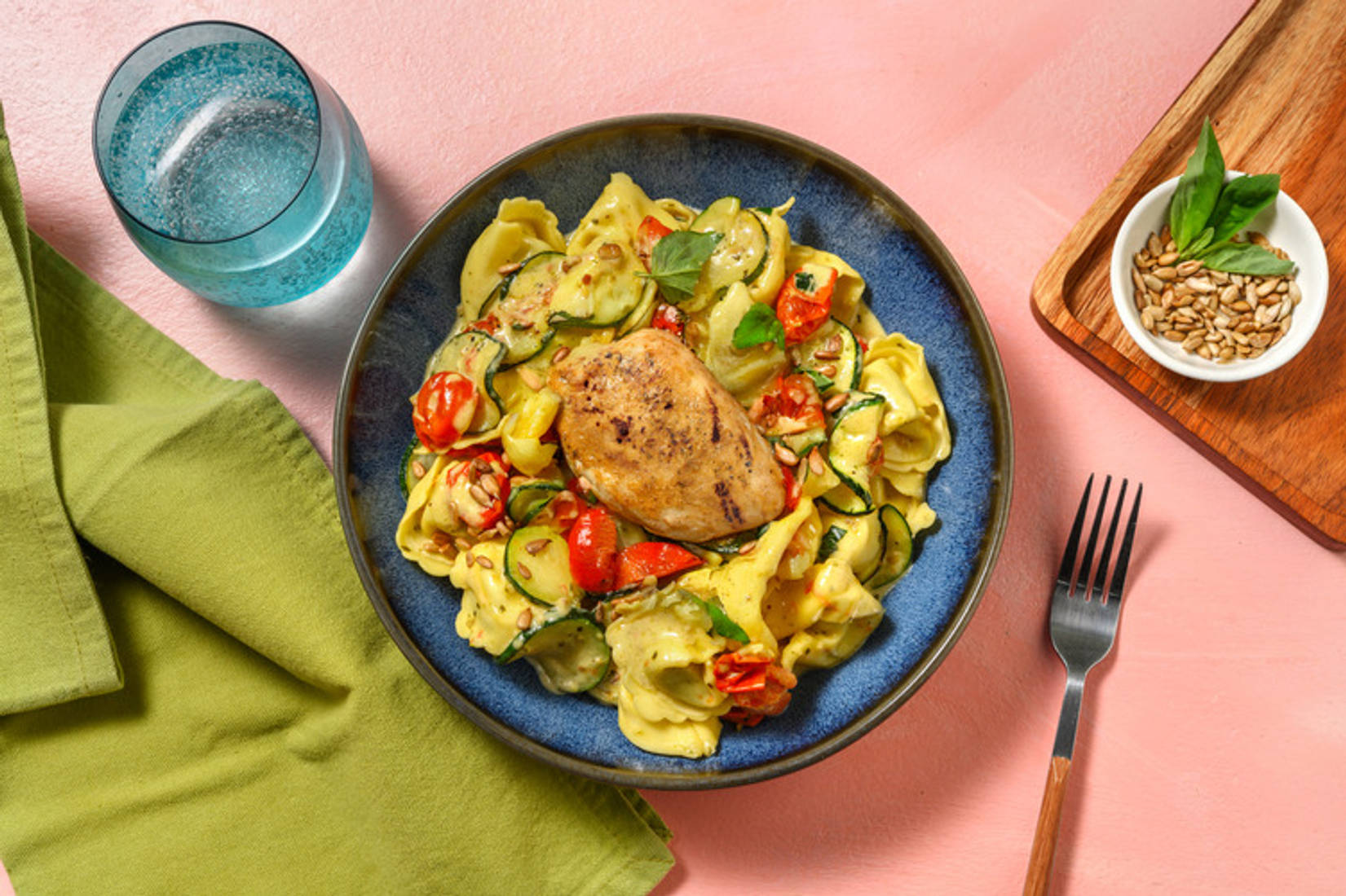 Spinat-Ricotta Tortellini mit extra Bio-Hähnchenbrust