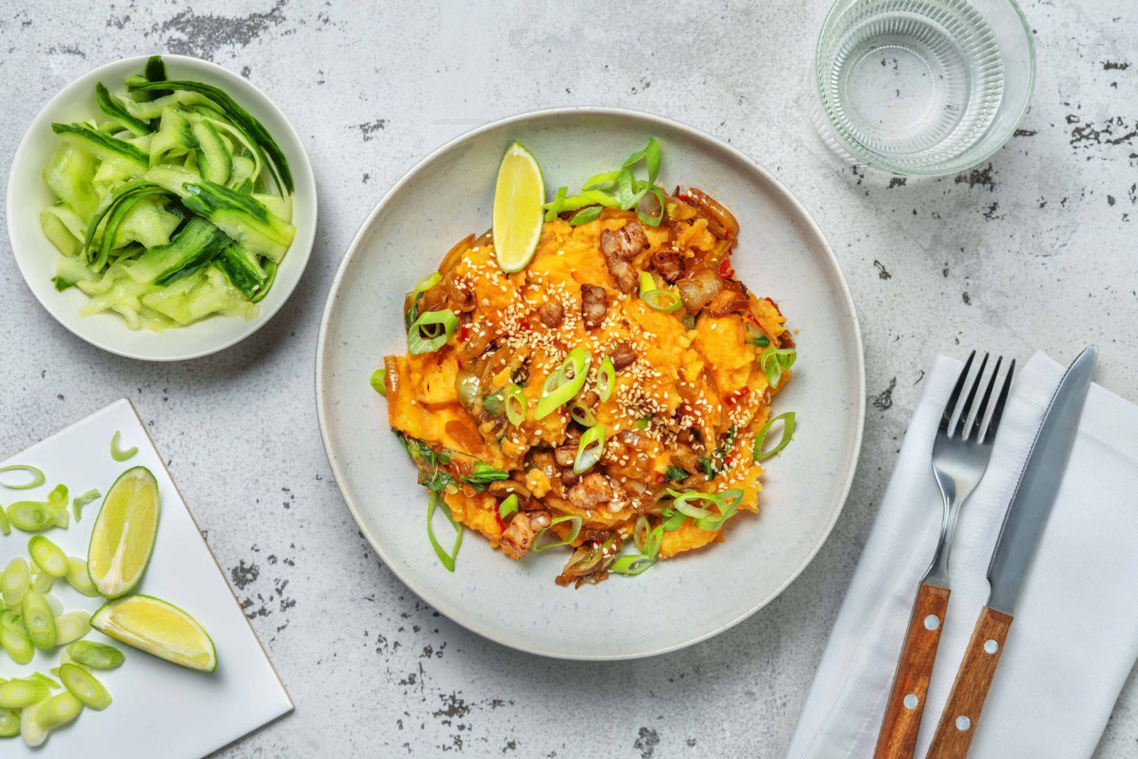 Stoemp relevé garni de graines de sésame