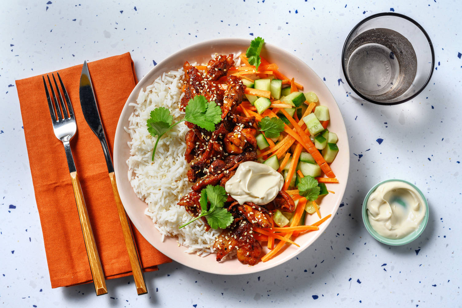 Snabba sweet chili-stekta vegostrimlor