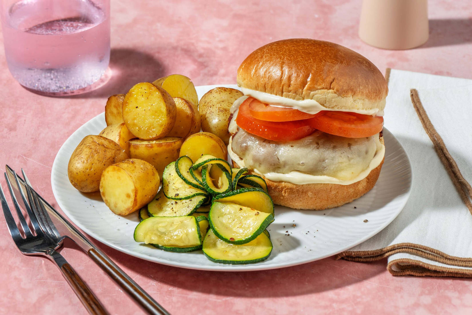 Burger di pollo e cheddar fondente