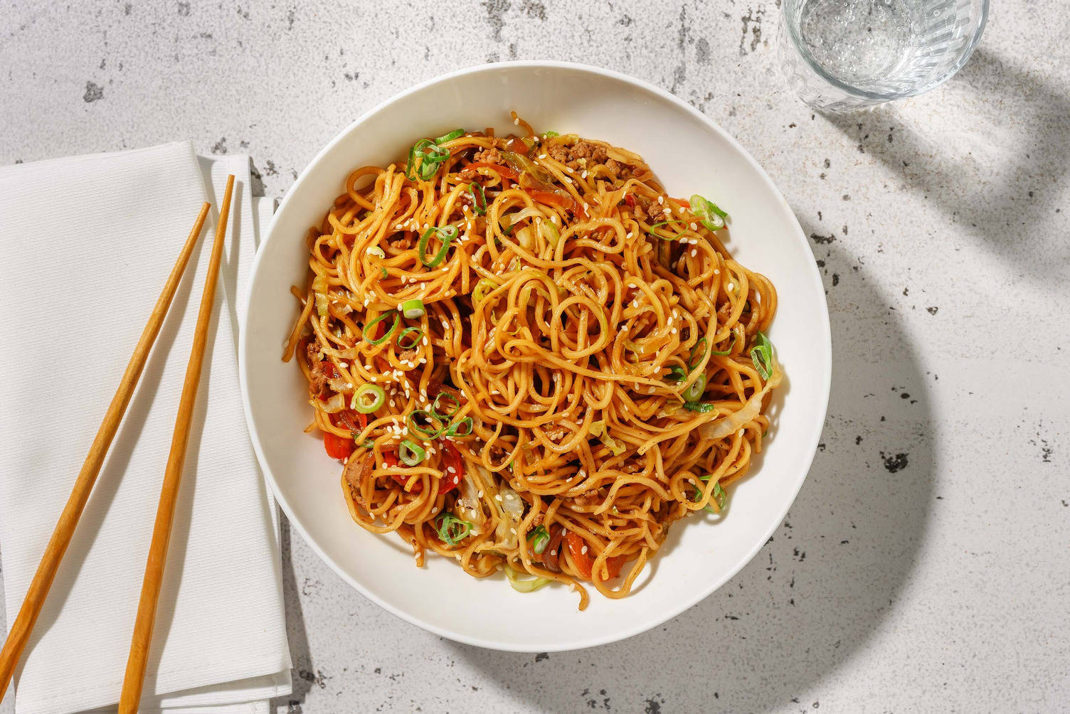 Bulgogi stir-fry met noedels en varkensvlees